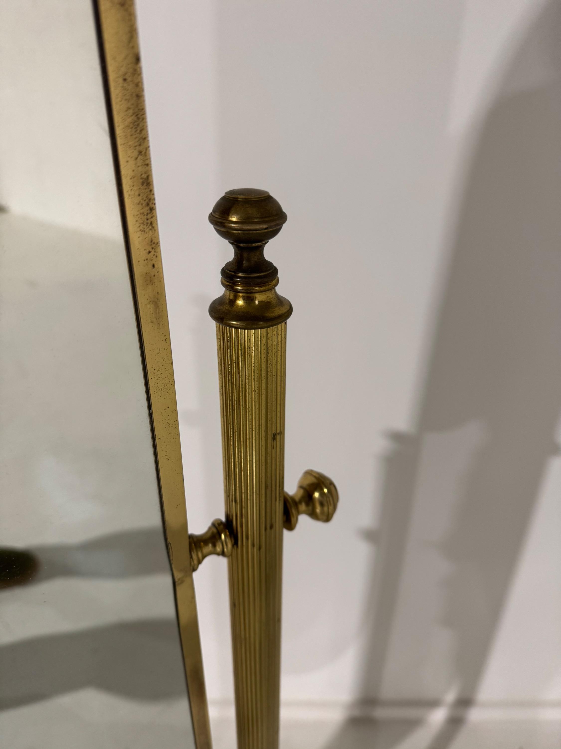 1950’s Big French Fashion Store Mirror, in Brass & Nice Details. Dim = 154 x 46 x 42 cm