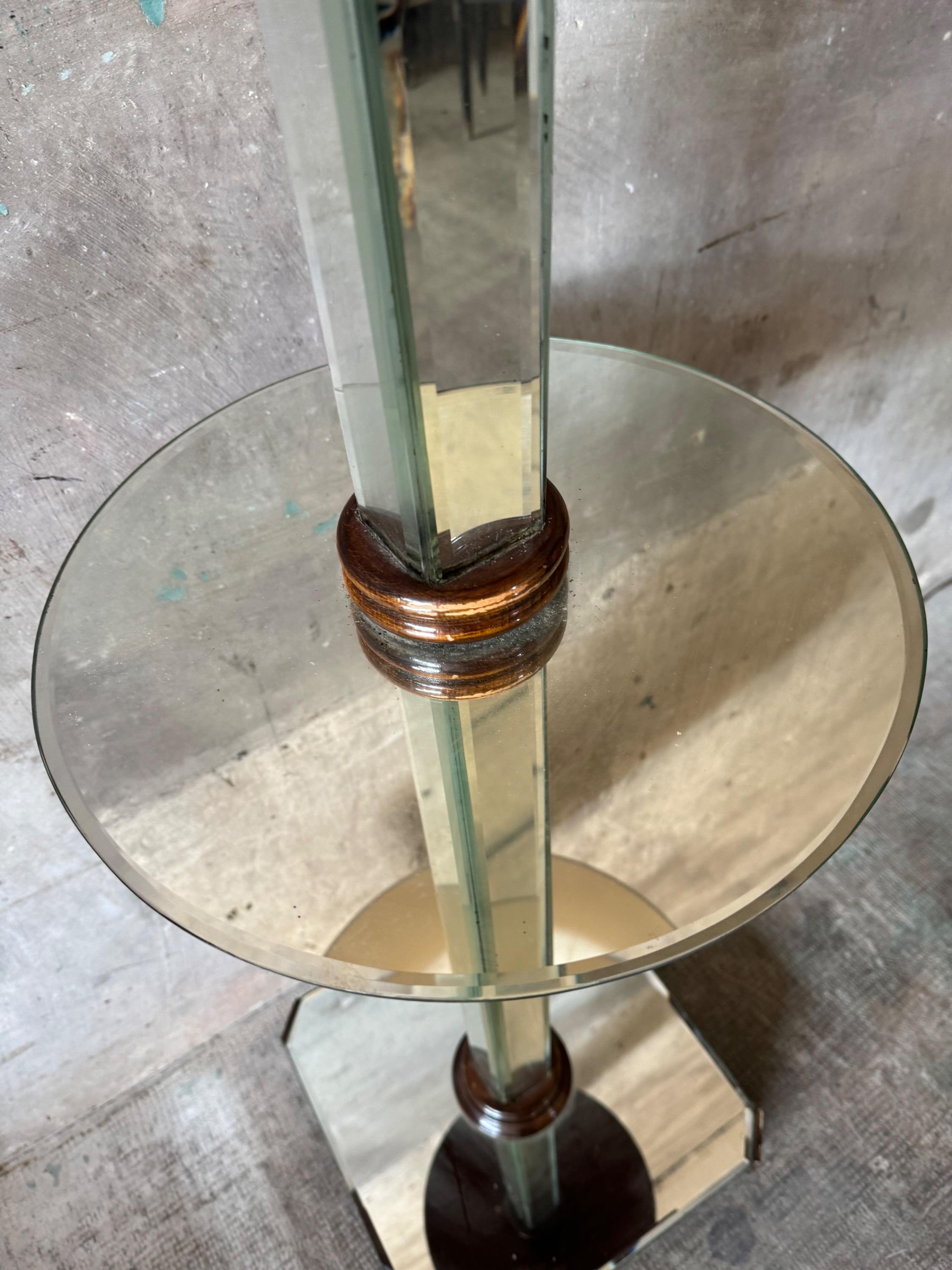 French Mirrored Floor Lamp in Perfect original condition Circa 1930 Dim = 175 x 38 x 38 cm