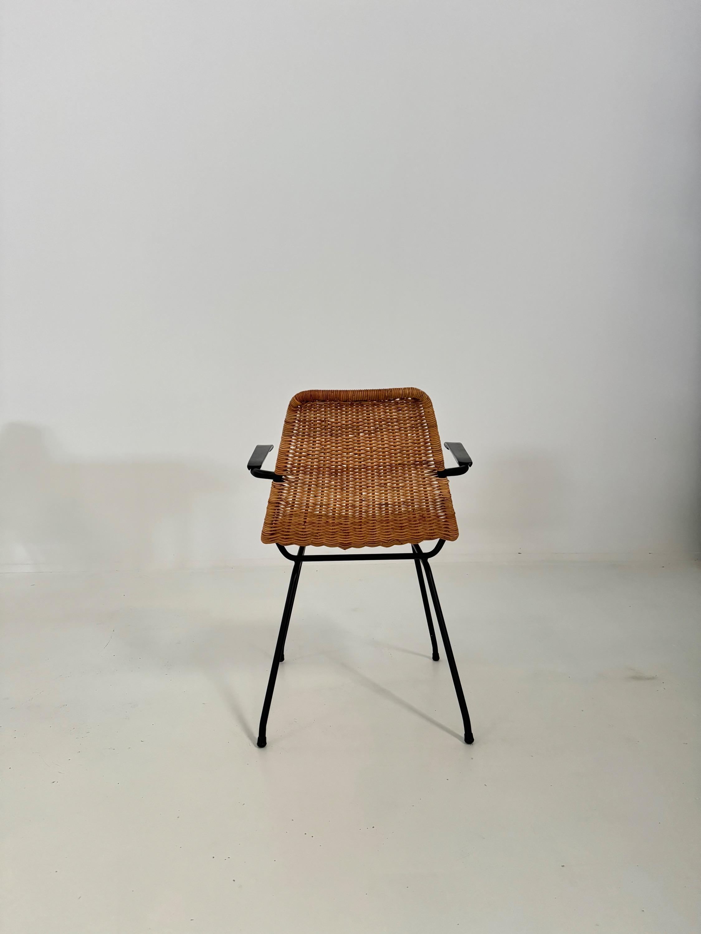 Super Set of 6 Dinning Chairs In Rattan & Painted Metal, Netherland Circa 1980. Dim Each = Hback 81 / Hseat 45 x 55 x 56 cm