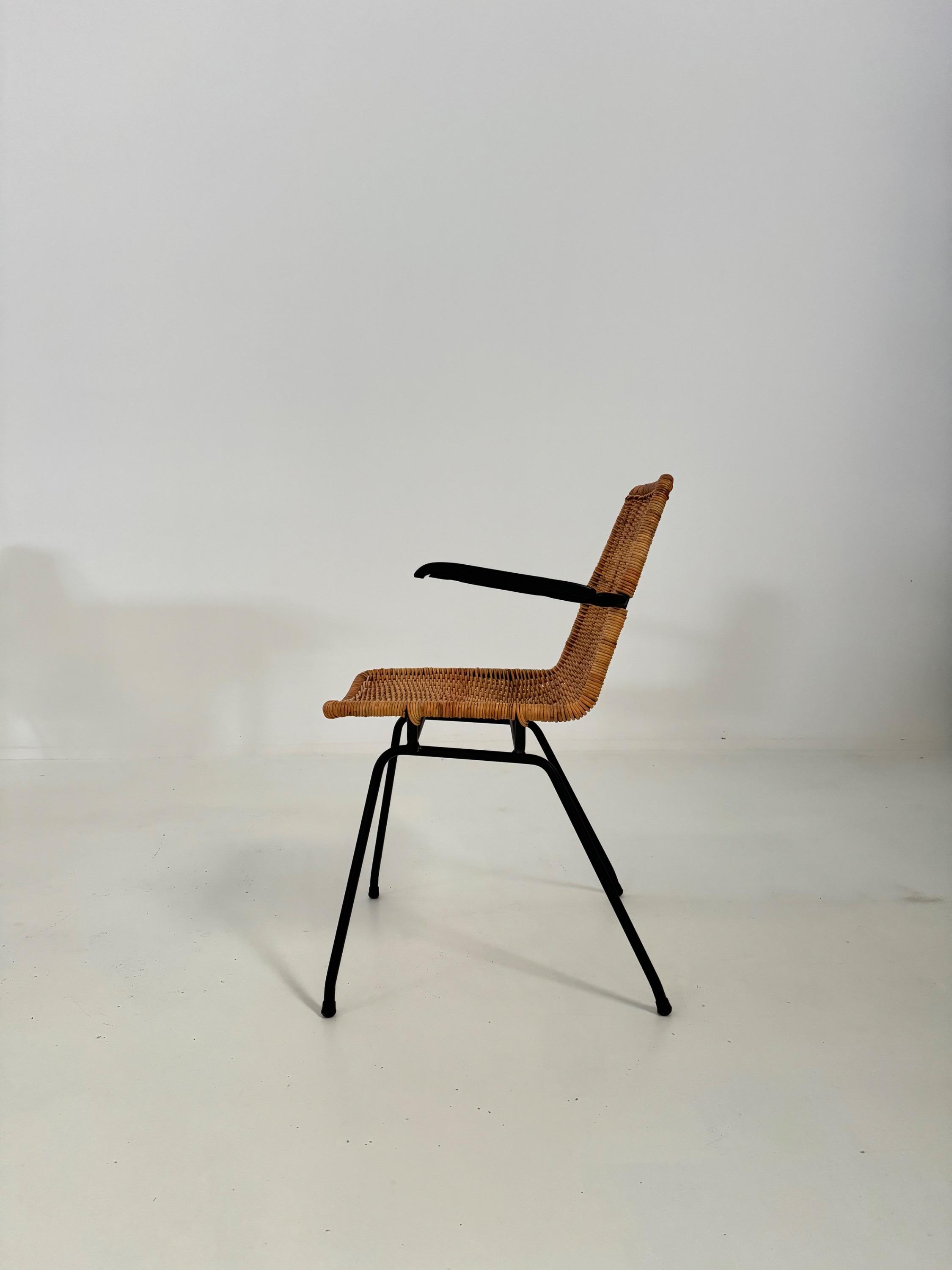 Super Set of 6 Dinning Chairs In Rattan & Painted Metal, Netherland Circa 1980. Dim Each = Hback 81 / Hseat 45 x 55 x 56 cm